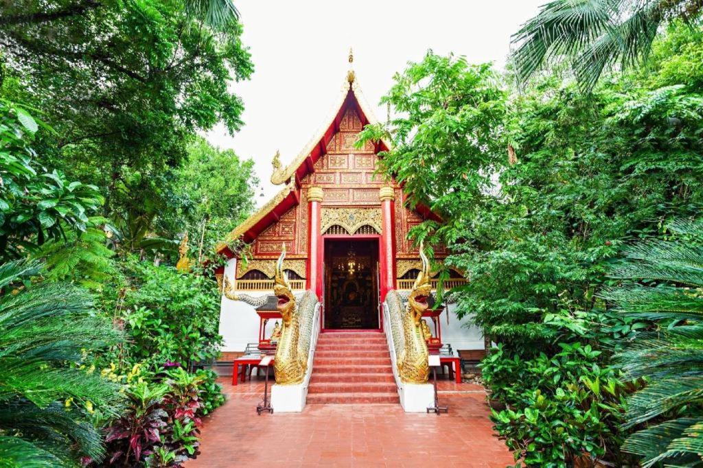 Croissant Hotel And Cafe Chiang Rai Exteriör bild