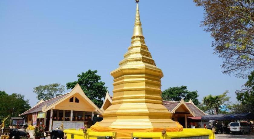 Croissant Hotel And Cafe Chiang Rai Exteriör bild
