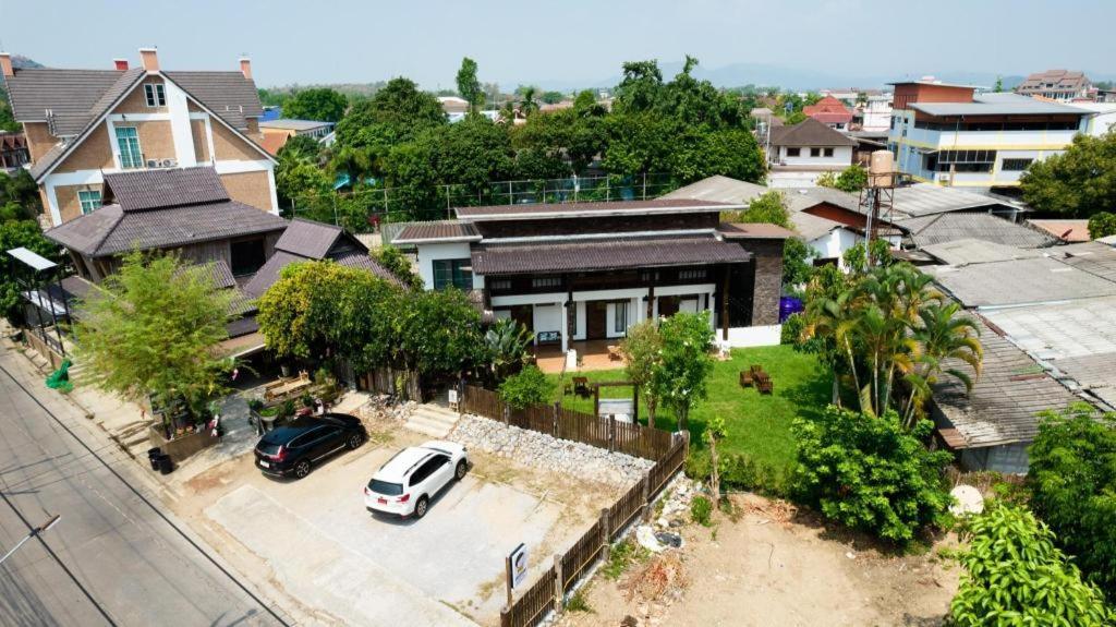 Croissant Hotel And Cafe Chiang Rai Exteriör bild